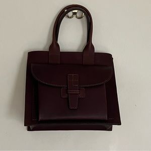 Agnes Baddoo Sac 1 leather bag